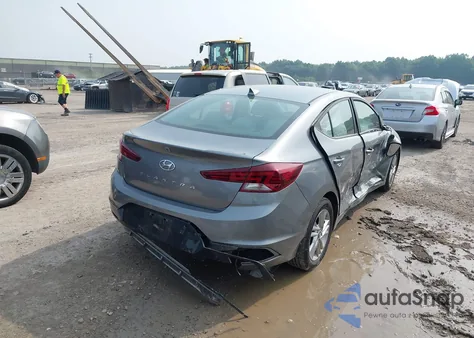 2019 Hyundai Elantra Sel z USA, uszkodzony, nr VIN KMHD84LFXKU810311